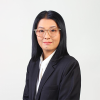 Ms. Techinee Akkaragumtorn 